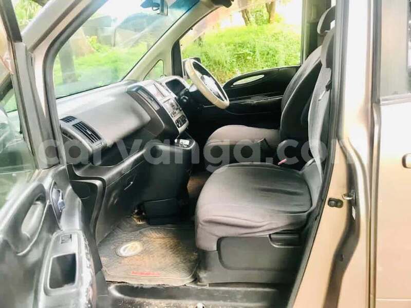 Big with watermark nissan serena malawi blantyre 16343