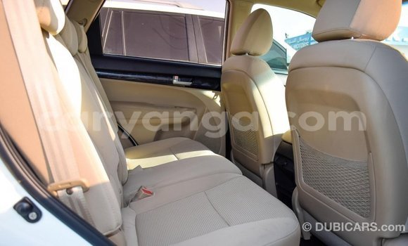 Nunua Imported Kia Sorento White Gari ndani ya Import - Dubai nchini Malawi Nunua Imported Kia Sorento White Gari ndani ya Import - Dubai nchini Malawi