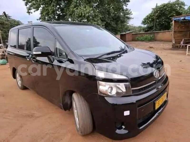 Big with watermark toyota voxy malawi blantyre 16353