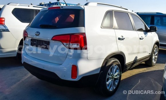 Nunua Imported Kia Sorento White Gari ndani ya Import - Dubai nchini Malawi Nunua Imported Kia Sorento White Gari ndani ya Import - Dubai nchini Malawi