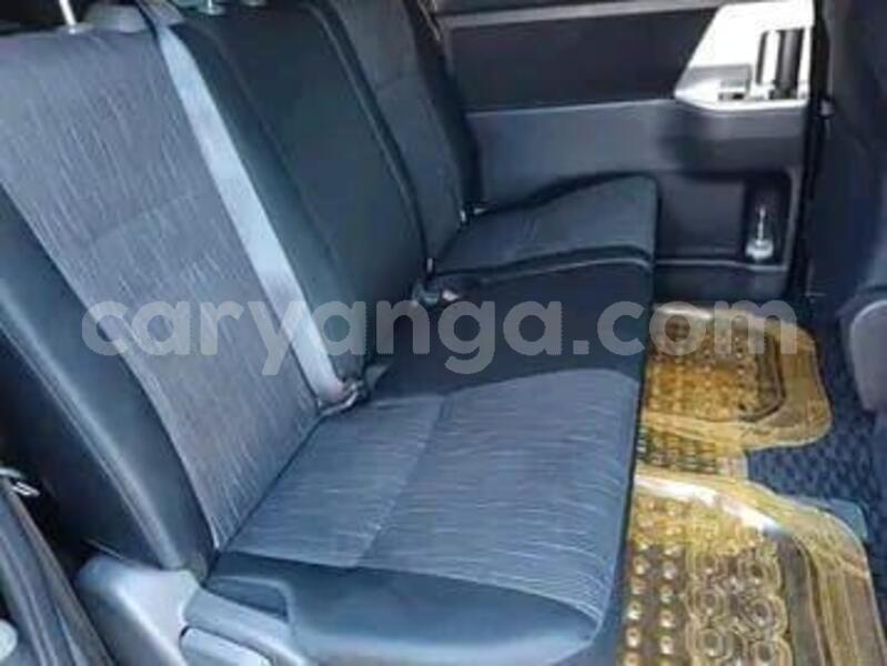 Big with watermark toyota voxy malawi blantyre 16353