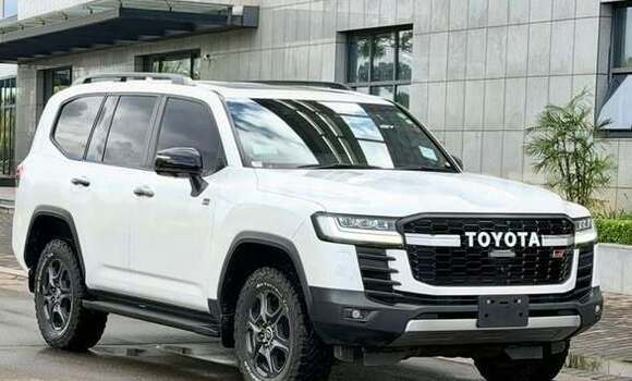 Buy Used Toyota Land Cruiser Prado Other Car in Lilongwe in Malawi