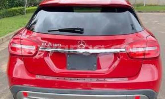Buy Used Mercedes-Benz E200 Red Car in Blantyre in Malawi Buy Used Mercedes-Benz E200 Red Car in Blantyre in Malawi