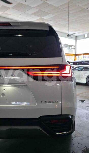 Big with watermark lexus lx malawi lilongwe 16388