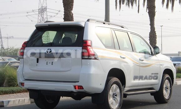 Buy Used Toyota Land Cruiser Prado White Car in Lilongwe in Malawi Buy Used Toyota Land Cruiser Prado White Car in Lilongwe in Malawi
