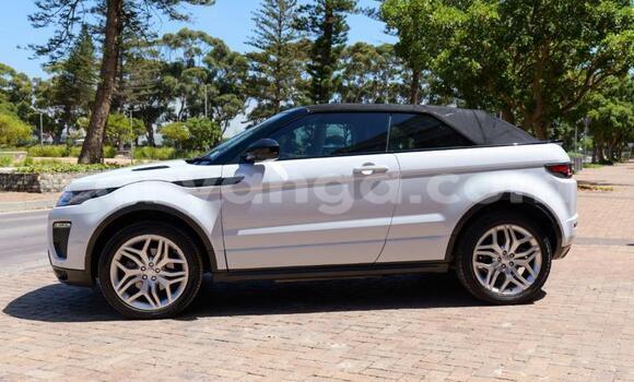 Buy Used Land Rover Range Rover White Car in Lilongwe in Malawi Buy Used Land Rover Range Rover White Car in Lilongwe in Malawi