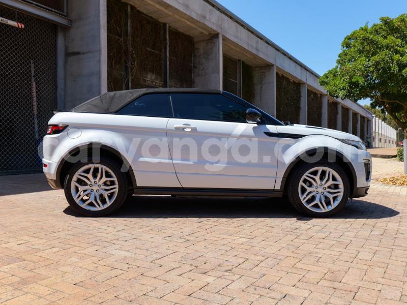 Big with watermark land rover range rover malawi lilongwe 16394