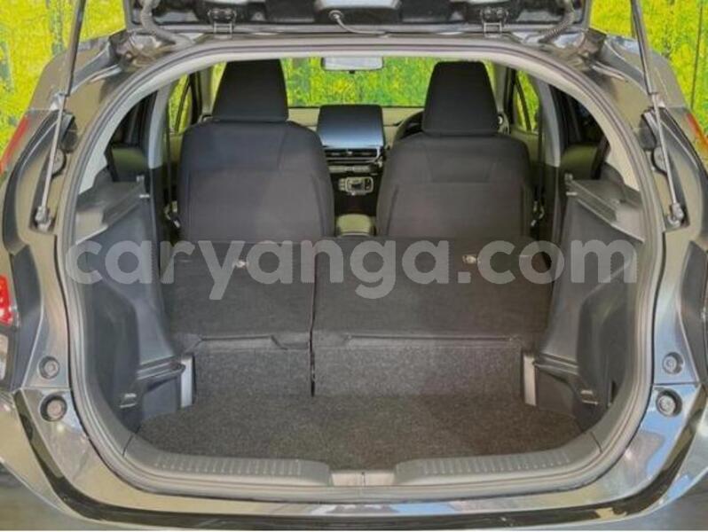 Big with watermark toyota aqua malawi lilongwe 16402