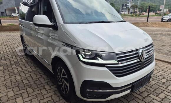 Buy Used Volkswagen Caravelle White Car in Lilongwe in Malawi Buy Used Volkswagen Caravelle White Car in Lilongwe in Malawi