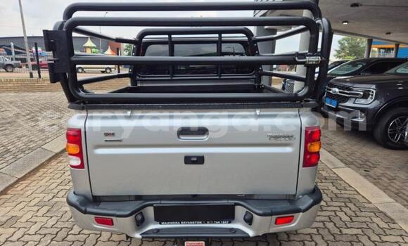 Buy Used Mahindra Scorpio Silver Car in Lilongwe in Malawi Buy Used Mahindra Scorpio Silver Car in Lilongwe in Malawi