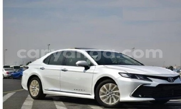 Buy Used Toyota Camry White Car in Lilongwe in Malawi Buy Used Toyota Camry White Car in Lilongwe in Malawi