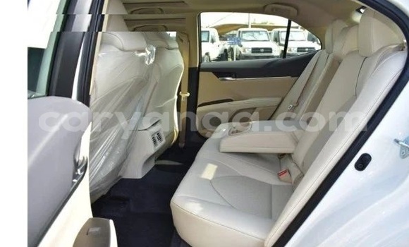 Buy Used Toyota Camry White Car in Lilongwe in Malawi Buy Used Toyota Camry White Car in Lilongwe in Malawi