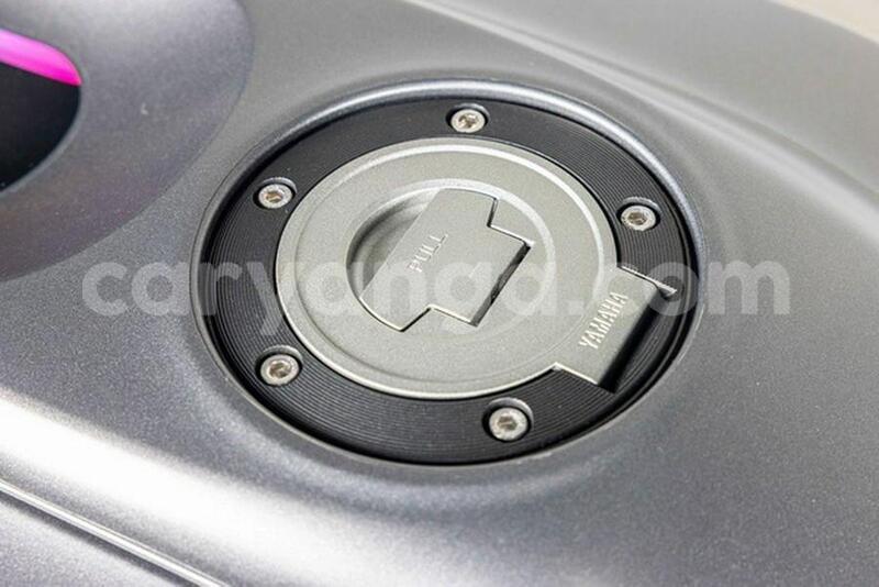 Big with watermark yamaha yzf malawi lilongwe 16415