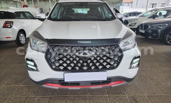 Buy Used Chery Tiggo 3 White Car in Lilongwe in Malawi