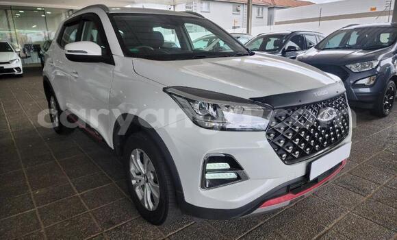 Buy Used Chery Tiggo 3 White Car in Lilongwe in Malawi Buy Used Chery Tiggo 3 White Car in Lilongwe in Malawi
