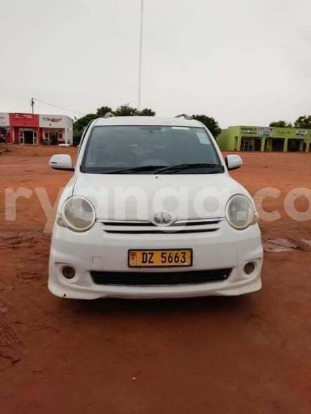 Big with watermark toyota sienta malawi blantyre 16441