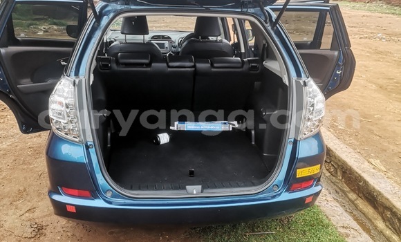 Nunua Mpya Honda Fit Shuttle Blue Gari ndani ya Lilongwe nchini Malawi Nunua Mpya Honda Fit Shuttle Blue Gari ndani ya Lilongwe nchini Malawi