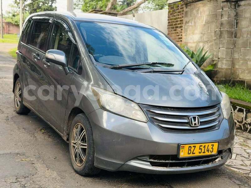 Big with watermark honda freed malawi blantyre 16470