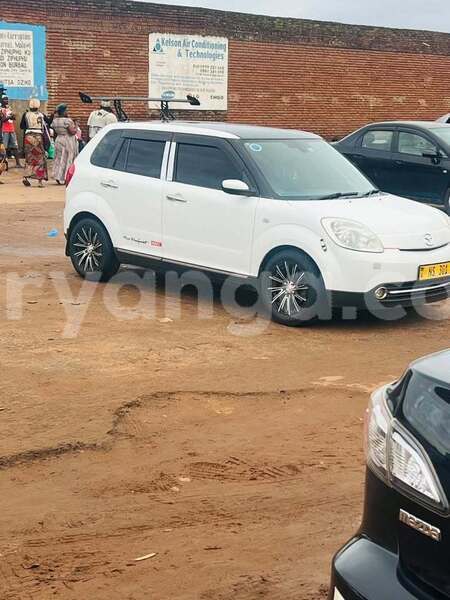 Big with watermark mazda verisa malawi lilongwe 16476