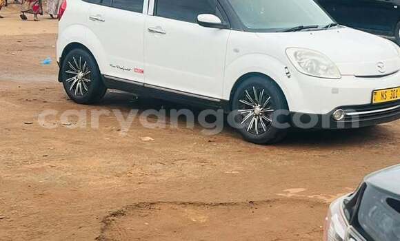 Buy Used Mazda Verisa White Car in Lilongwe in Malawi