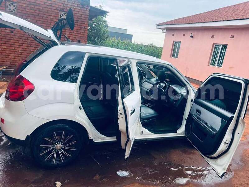 Big with watermark mazda verisa malawi lilongwe 16476