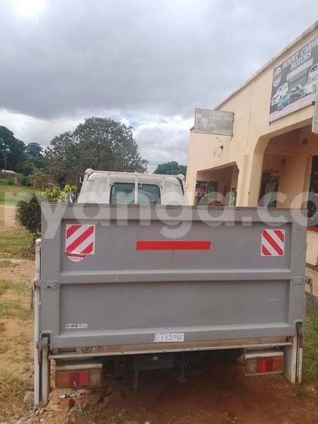 Big with watermark mazda bongo malawi lilongwe 16477