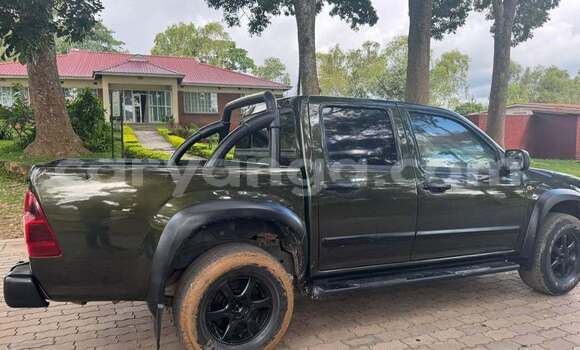 Buy Used Isuzu KB Black Car in Blantyre in Malawi Buy Used Isuzu KB Black Car in Blantyre in Malawi