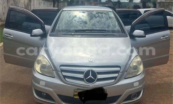 Buy Used Mercedes‒Benz B-klasse Other Car in Blantyre in Malawi