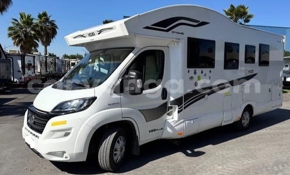 Buy Used Fiat Ulysse White Car in Lilongwe in Malawi Buy Used Fiat Ulysse White Car in Lilongwe in Malawi