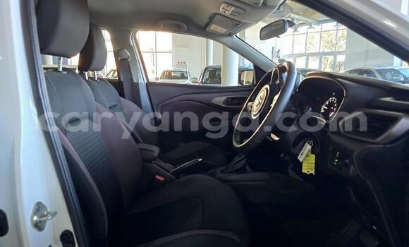 Buy Used Suzuki Fronx White Car in Lilongwe in Malawi Buy Used Suzuki Fronx White Car in Lilongwe in Malawi