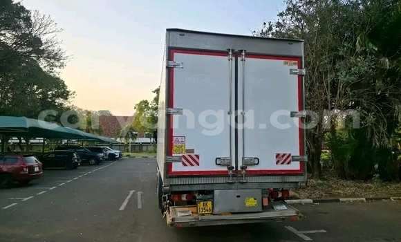 Acheter Occasion Utilitaire Mercedes‒Benz Truck Gris à Lilongwe, Malawi Acheter Occasion Utilitaire Mercedes‒Benz Truck Gris à Lilongwe, Malawi
