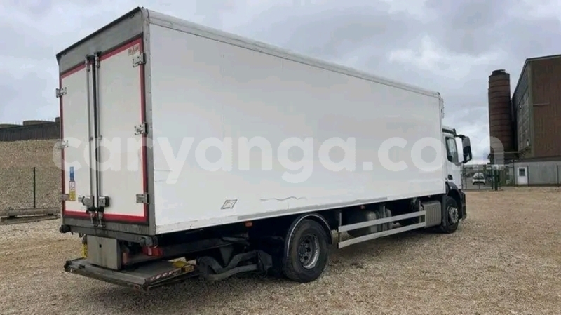 Big with watermark mercedes benz truck malawi lilongwe 16506