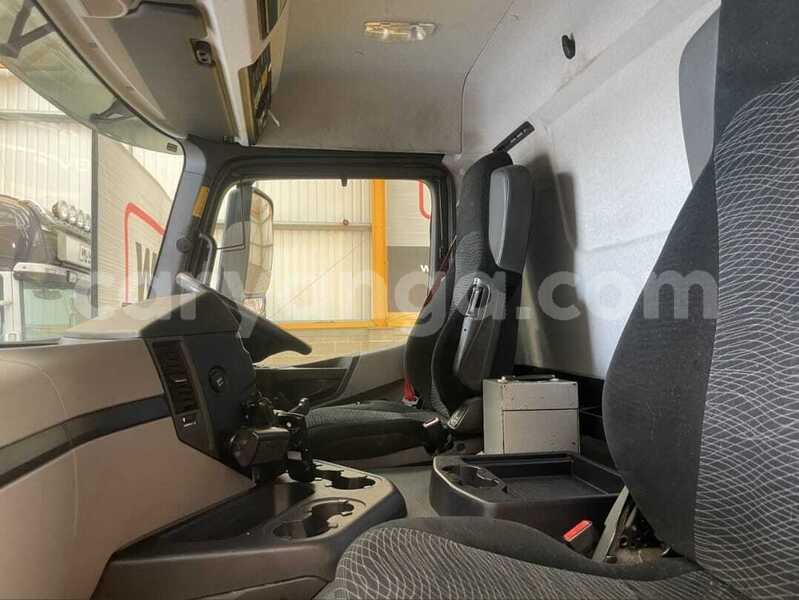 Big with watermark mercedes benz truck malawi lilongwe 16506