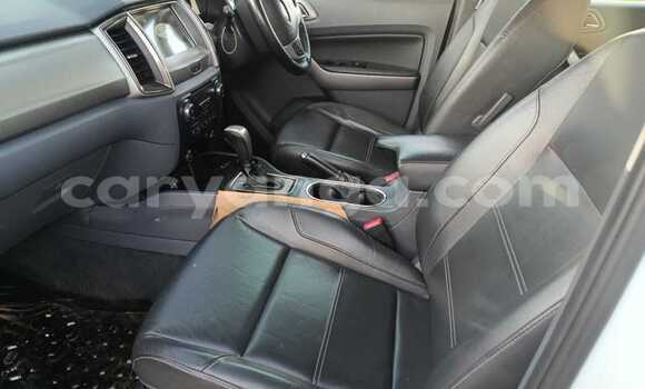 Buy Import Ford Everest White Car in Lilongwe in Malawi Buy Import Ford Everest White Car in Lilongwe in Malawi