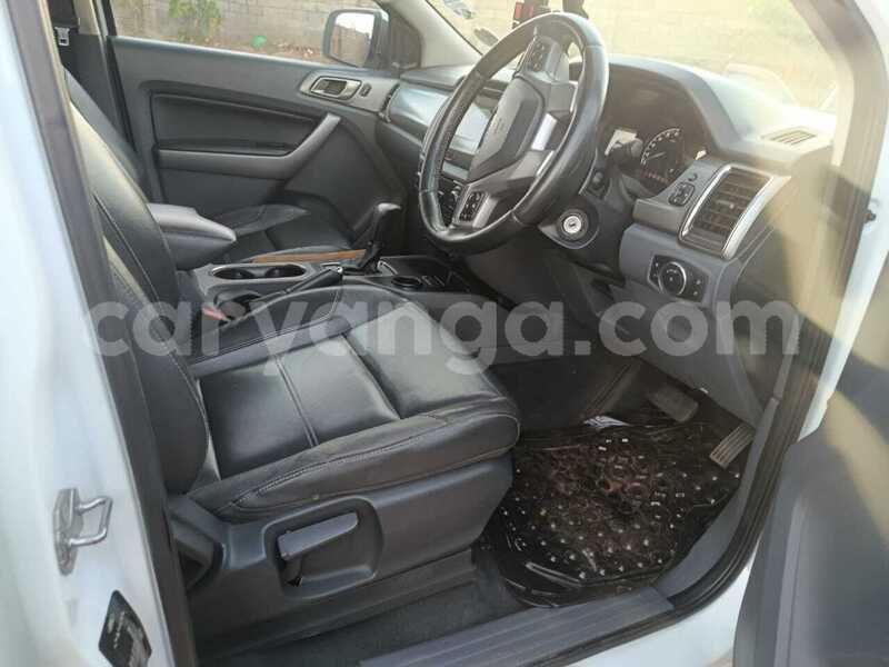 Big with watermark ford everest malawi lilongwe 16507
