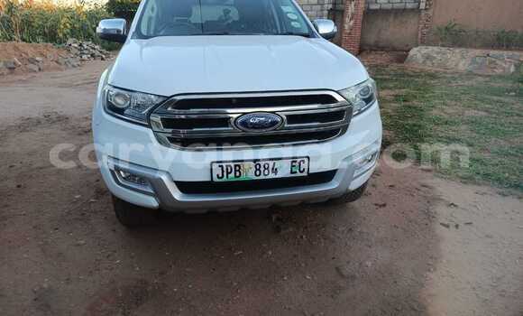 Buy Import Ford Everest White Car in Lilongwe in Malawi Buy Import Ford Everest White Car in Lilongwe in Malawi