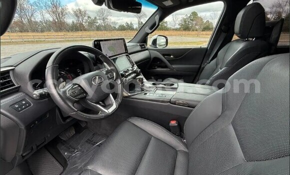 Buy Used Lexus LX White Car in Karonga in Malawi Buy Used Lexus LX White Car in Karonga in Malawi