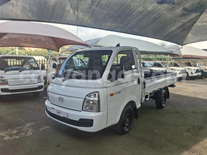 Big with watermark hyundai h200 malawi lilongwe 16516