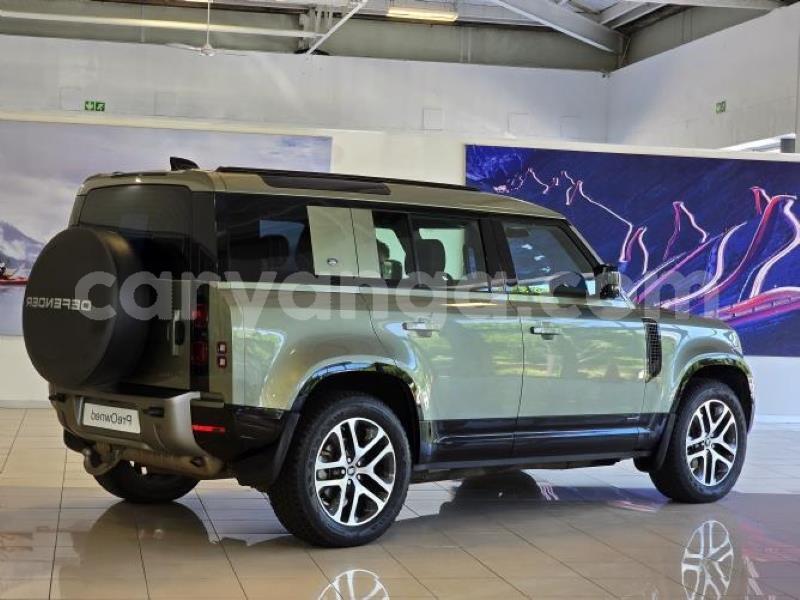 Big with watermark land rover defender malawi lilongwe 16519