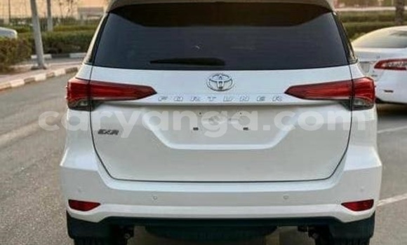 Buy Used Toyota Fortuner White Car in Lilongwe in Malawi Buy Used Toyota Fortuner White Car in Lilongwe in Malawi