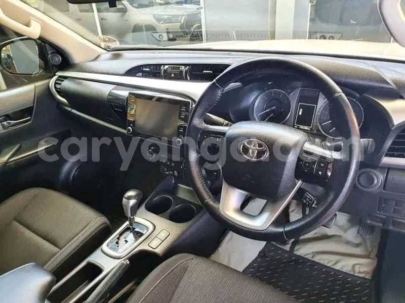 Big with watermark toyota hilux malawi lilongwe 16527