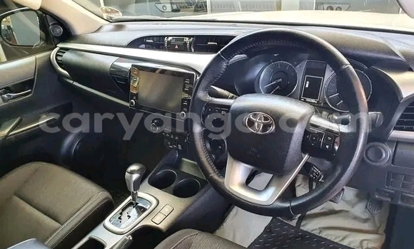Buy Used Toyota Hilux White Car in Lilongwe in Malawi Buy Used Toyota Hilux White Car in Lilongwe in Malawi