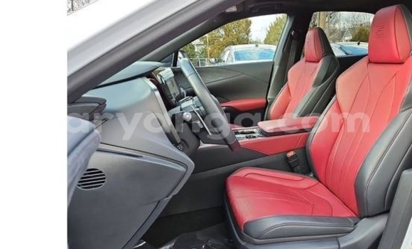 Buy Used Lexus RX 350 White Car in Lilongwe in Malawi Buy Used Lexus RX 350 White Car in Lilongwe in Malawi