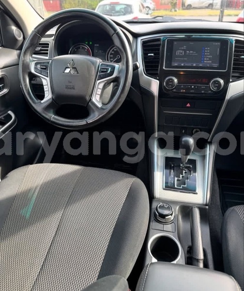 Big with watermark mitsubishi l200 malawi lilongwe 16533