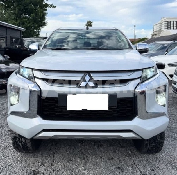 Big with watermark mitsubishi l200 malawi lilongwe 16534