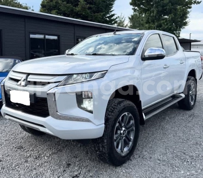 Big with watermark mitsubishi l200 malawi lilongwe 16534