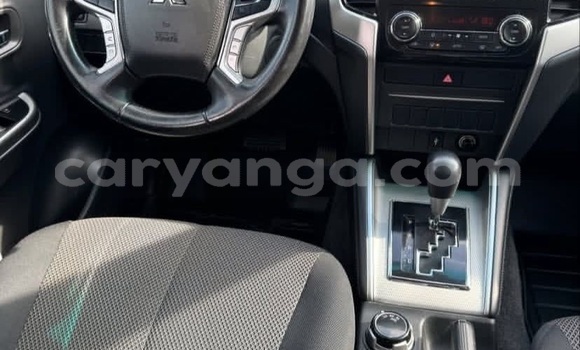 Buy Used Mitsubishi L200 White Car in Lilongwe in Malawi Buy Used Mitsubishi L200 White Car in Lilongwe in Malawi