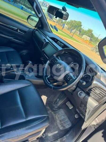 Big with watermark toyota hilux malawi blantyre 16537