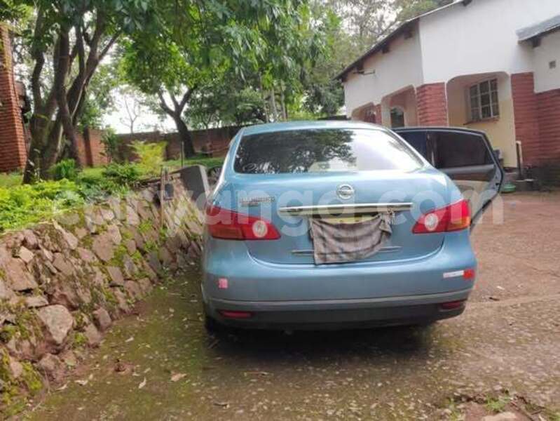 Big with watermark nissan bluebird malawi blantyre 16549