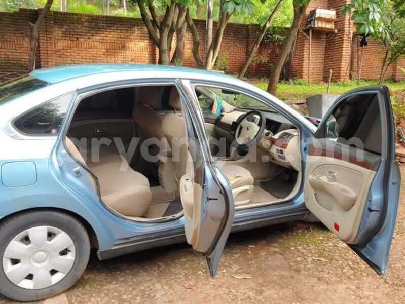 Big with watermark nissan bluebird malawi blantyre 16549